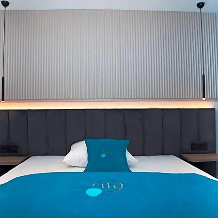 Friends Hotel